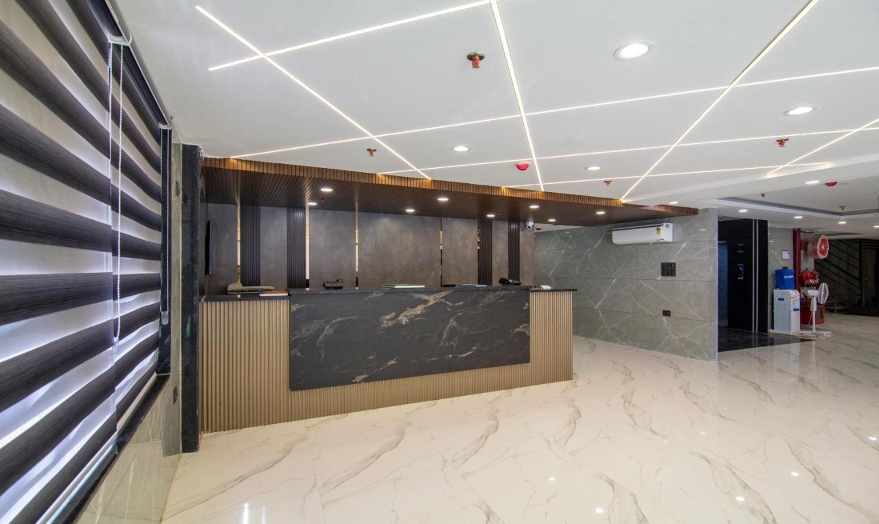 Treebo Royal Comfort Neu-Delhi Exterior foto