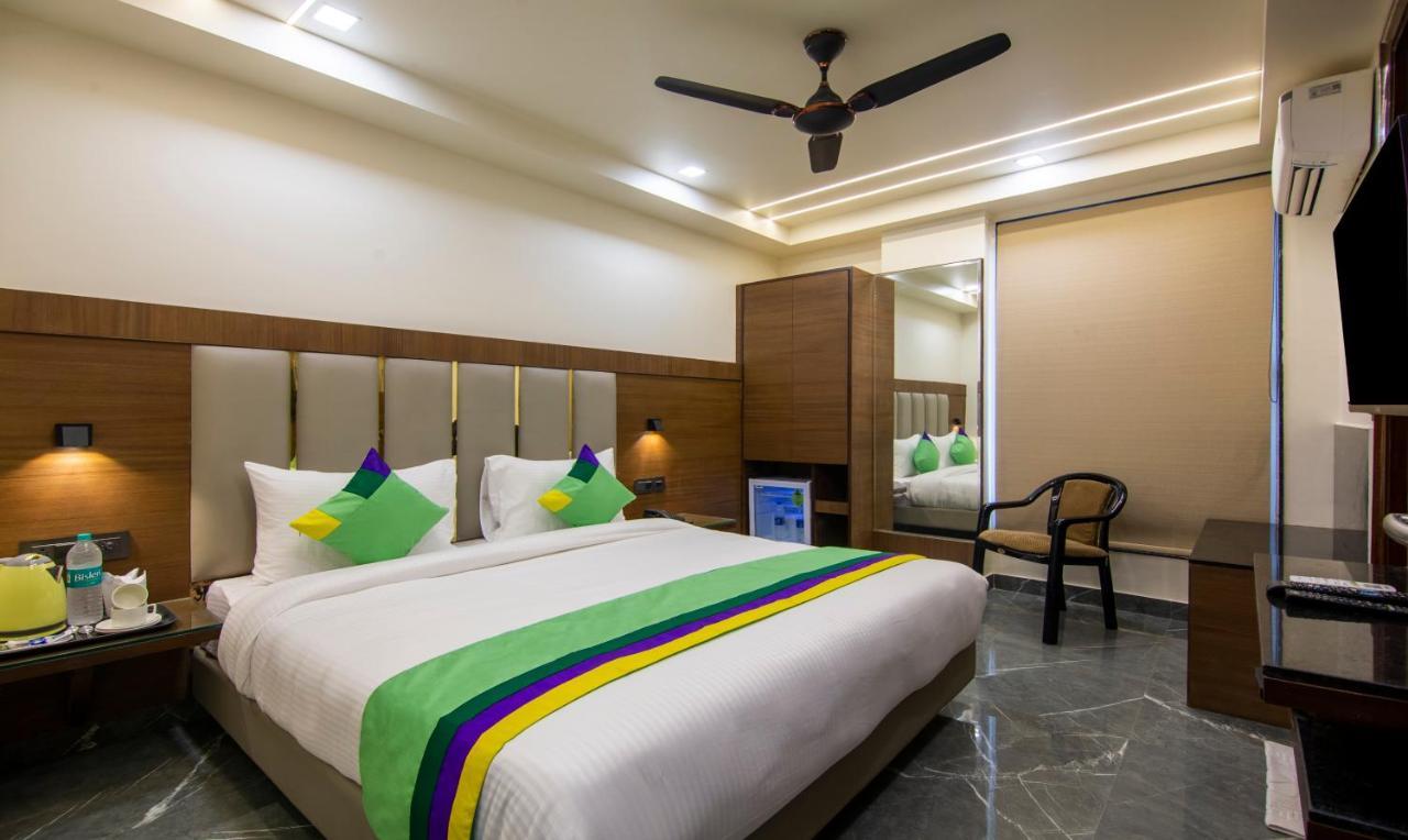 Treebo Royal Comfort Neu-Delhi Exterior foto