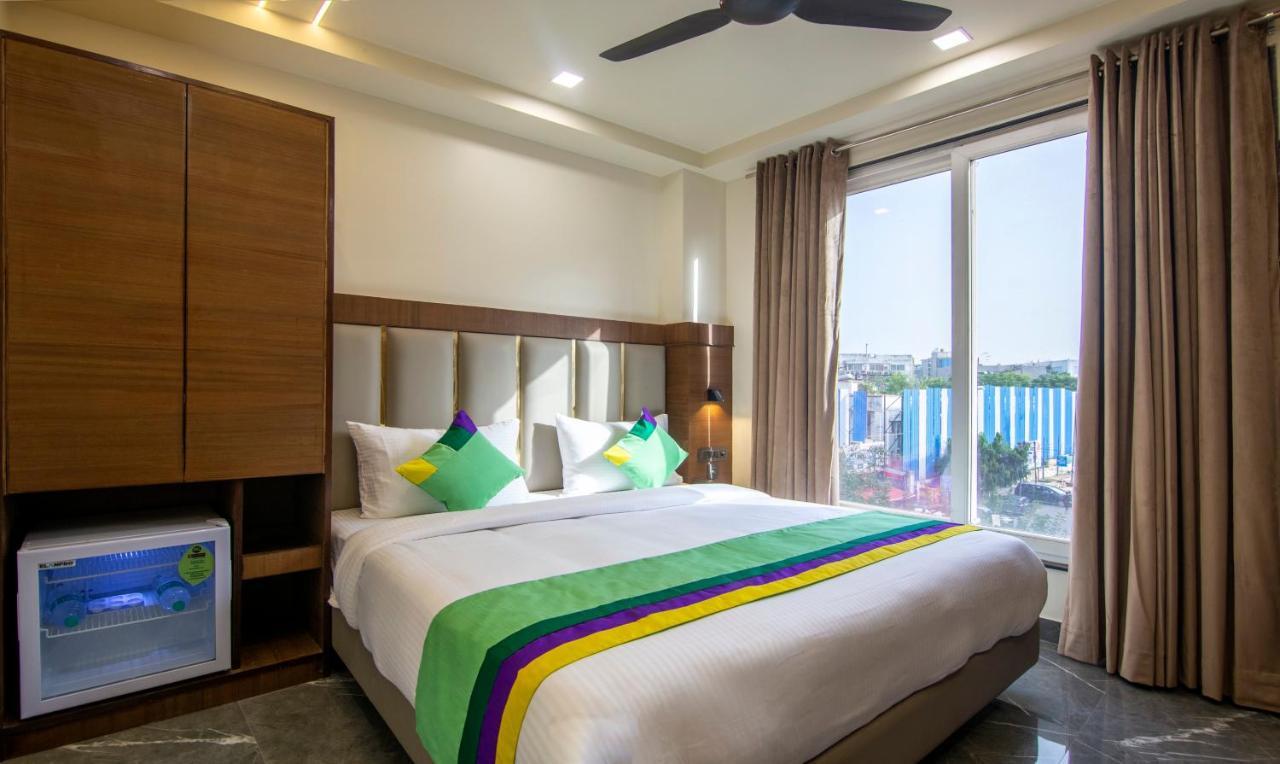 Treebo Royal Comfort Neu-Delhi Exterior foto